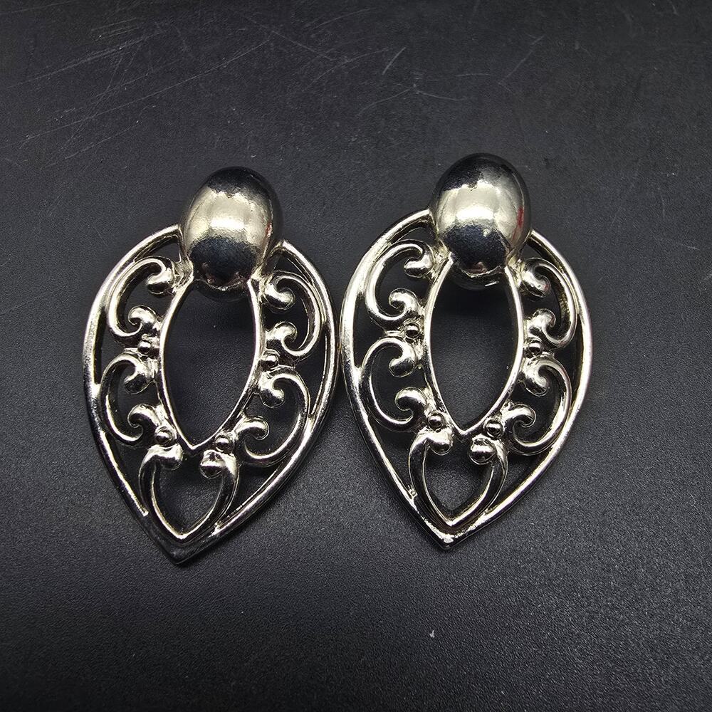 Silver Tone Filigree Chunky Statement Earrings Pierced Vintage 1990s
